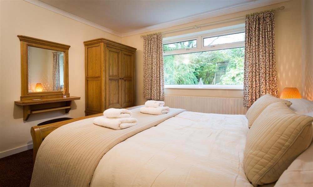 Villa Nutwood Lakeside Exterior foto